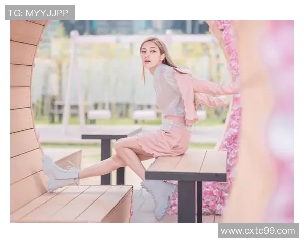 足球明星女神的穿衣搭配秘籍时尚与运动的完美结合