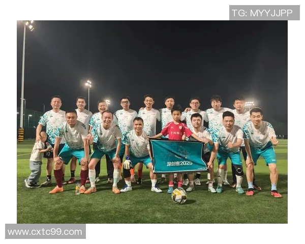 6号球衣的传奇足球明星们与他们的辉煌赛场瞬间