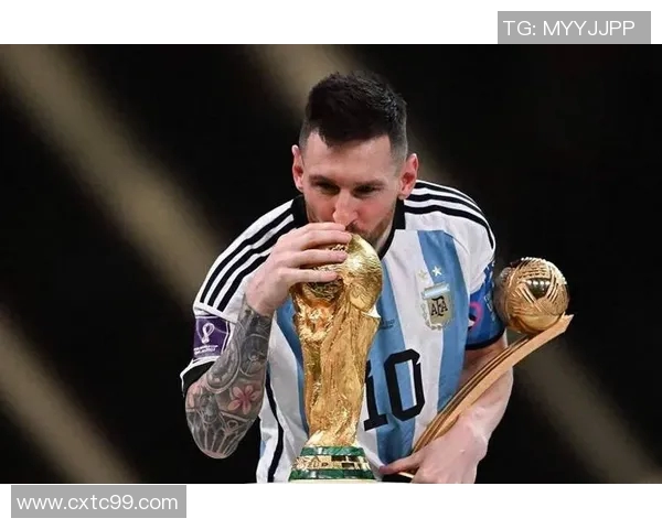 梅西的手掌传奇：足球巨星如何用双手书写辉煌历史